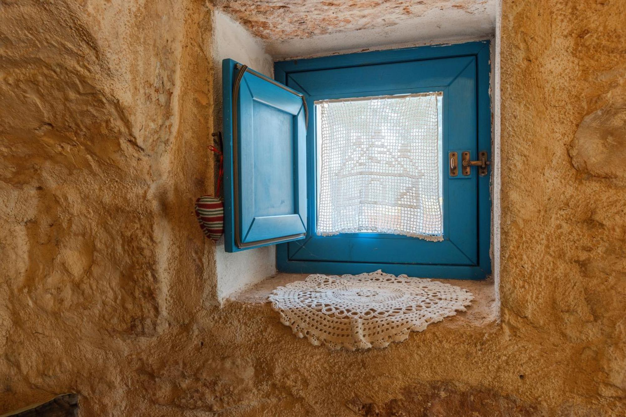 Trullo Tarantini Con Piscina Privata Apartment Latiano Exterior photo