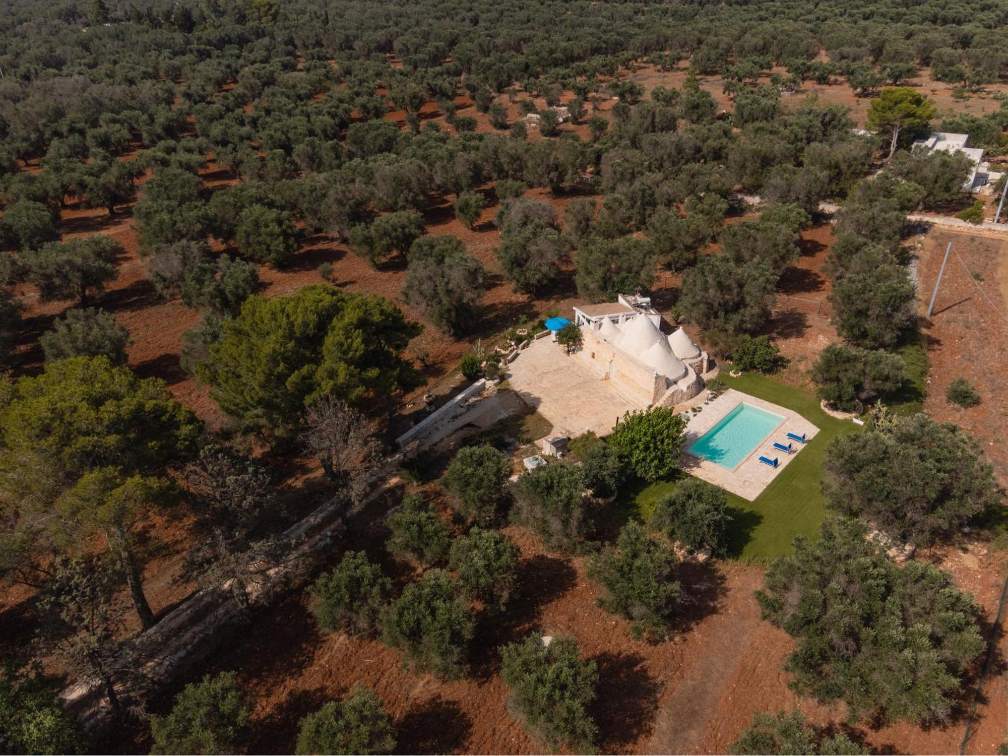 Trullo Tarantini Con Piscina Privata Apartment Latiano Exterior photo